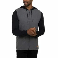 Brand new 🔔 Casual & Travel Jackets Men's TravisMathew Scavenger Jacket 😀